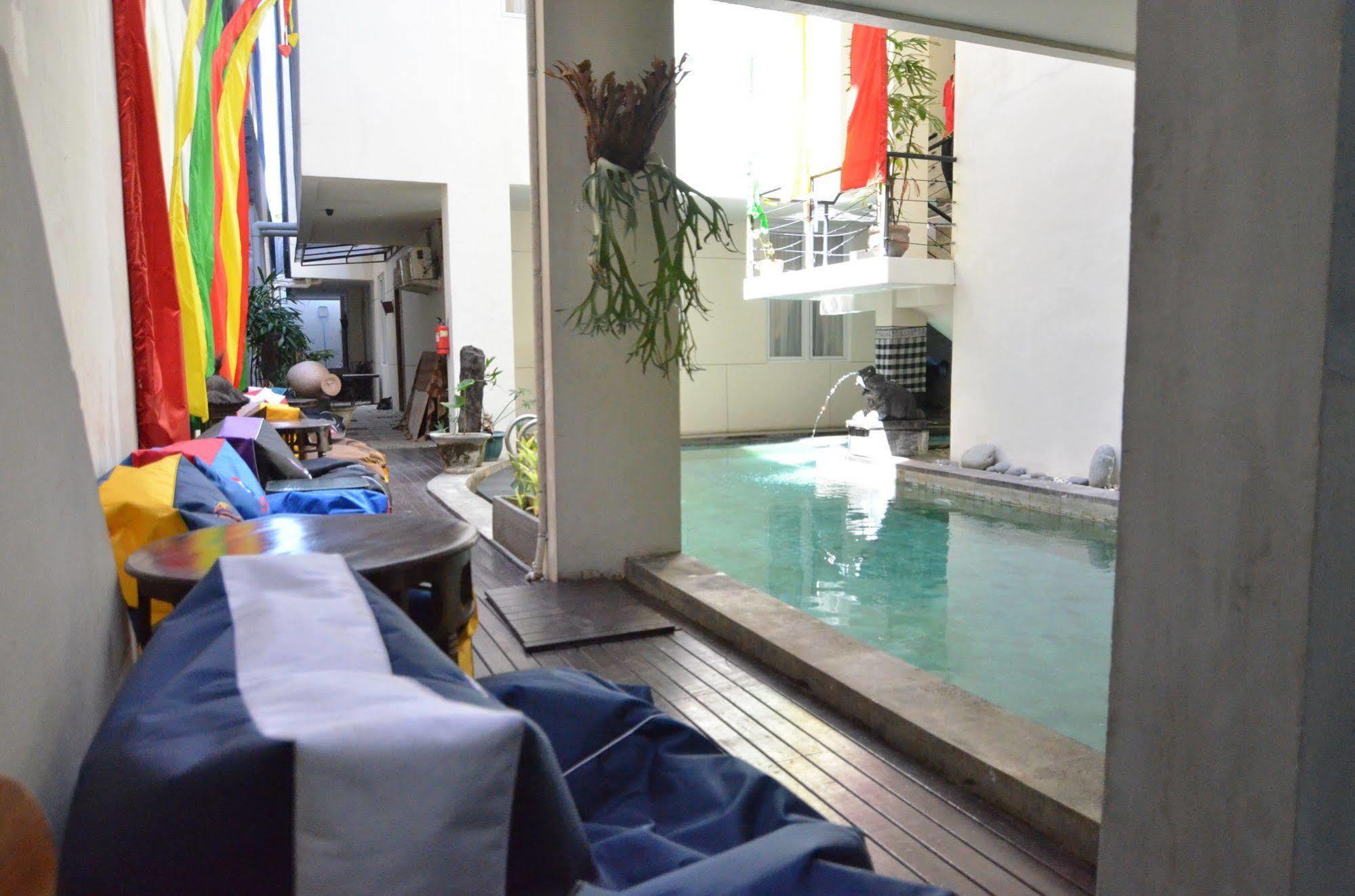 JOCS Boutique Hotel Legian Extérieur photo